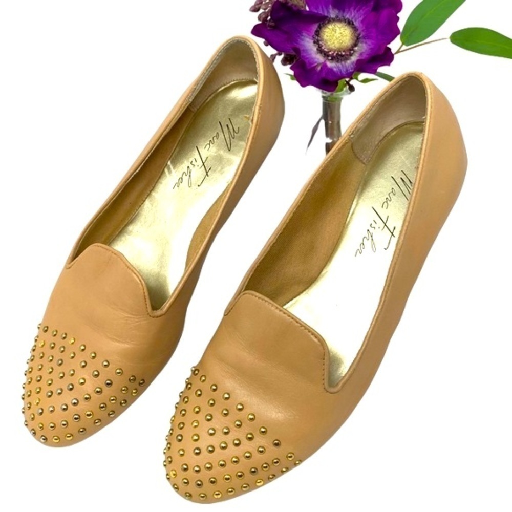 Marc Fisher SURRI Leather Beige Gold Studded Comfort Flats Shoes 8.5 Round Toe
